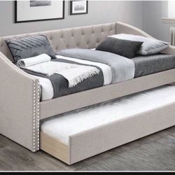 Brand New In Box Day Bed W/ Slats  + Trundle  And 2 Mattresses. Pick Up  In Long Beach