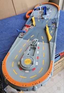 Playskool Speedstars Maximum Thrills Raceway Vintage 2002 Hard-To-Find-Toy!