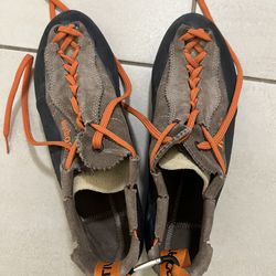 La sportiva eco mythos climbing shoes