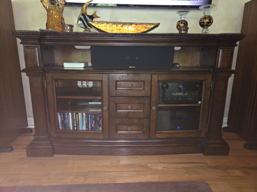 Media Console