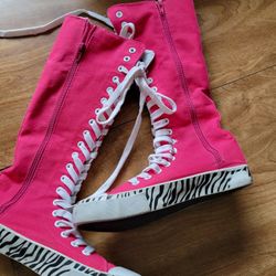 Knee High Zipper Up Converse Girls Sz 5