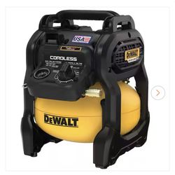 NEW IN BOX DEWALT 2.5 Gal. 140 psi Portable Electric Pancake Air Compressor