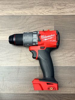 Milwaukee M18 FUEL 18V Lithium-lon Brushless Cordless 1/2 in. Hammer Drill/Driver (Tool-Only)