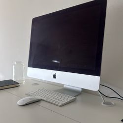 Apple iMac 21.5” Retina 4K (2017) – Intel i5 – Excellent Condition / Price $475