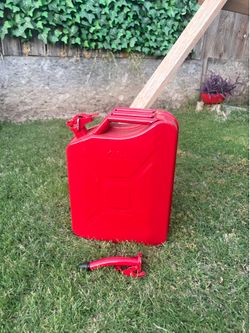 Metal gas tank NEW 5gal