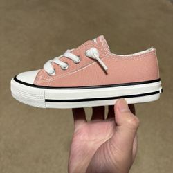 Size 9 (TD) - Light Coral Weestep Originals Lowtop Shoes (Toddler / PS )