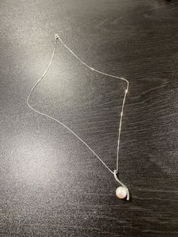 14K White Gold Pearl Necklace
