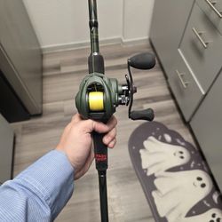 Abu Garcia ZATA Baitcasting Combo – 7’3” Heavy Rod (ZATAC73-7) + ZATA Reel