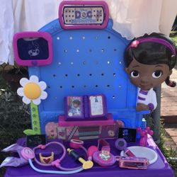 Doc McStuffins Make Sounds With Accessories