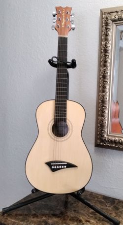 Bundle $140 - Playmate JT Acoustic Guitar
Dean Playmate JT Acoustic Guitar - like new