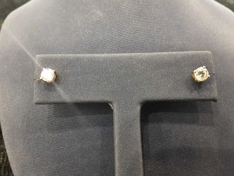 Double Stud Earring - Yellow Gold 14k (.585) 1 grams