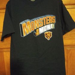 MENS SMALL CHICAGO BEARS MONSTERS OF THE MIDWAY REEBOK SHIRT