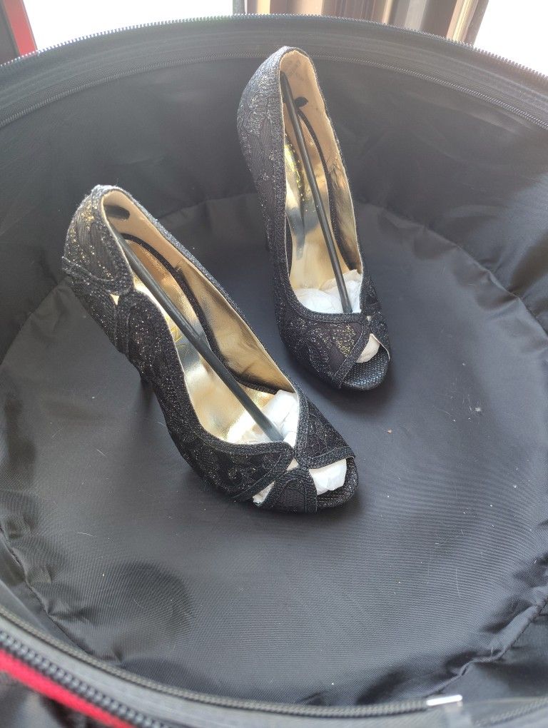 Liliana Heels Size 7