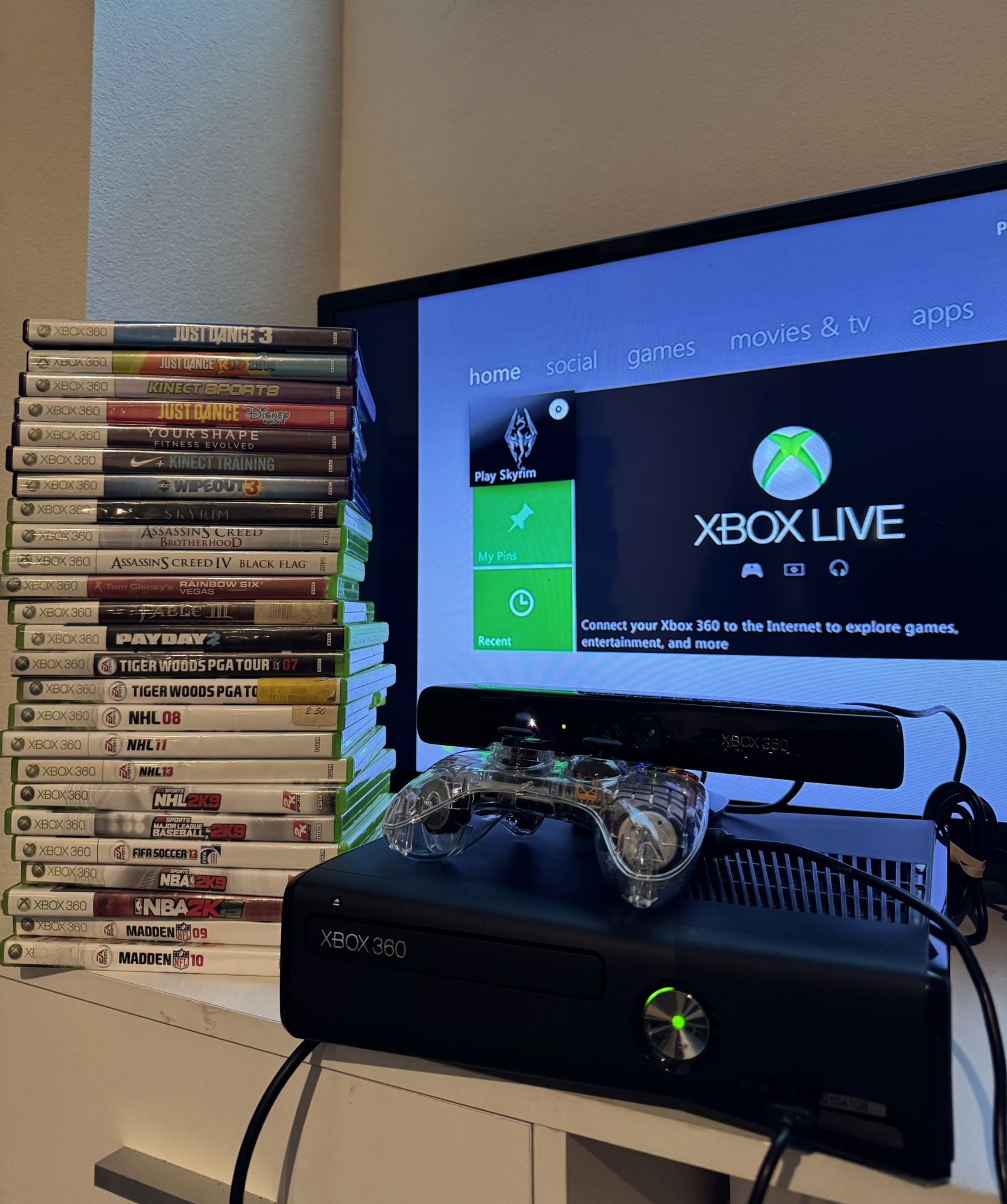 Xbox 360 S Bundle