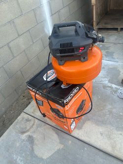 Shop RIDGID 6 Gal. 150 PSI Portable Electric Oil-Free Jobsite Pancake Air Compressor with Dual Pressure Gauges and 2-Quick Couplers Questions & Answer