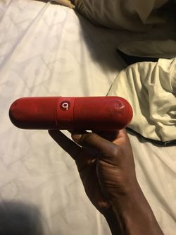 BEATS Pill