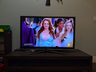 Samsung 46in Ultra HD + FireTV + Stand