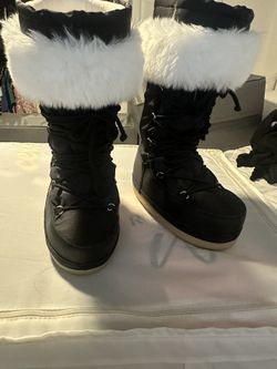 Snow Boots