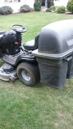 CRAFTSMAN YS4500 RIDING MOWER 24 HP 48