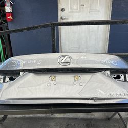 Lexus IS 2014-2018 trunk lid Oem
