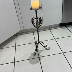 Tall Metal Black And Gold Candle Holder 