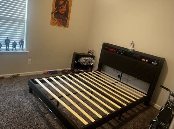 Queen Size Bedframe