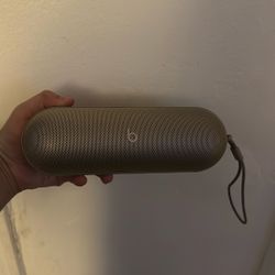 BEATS PILL