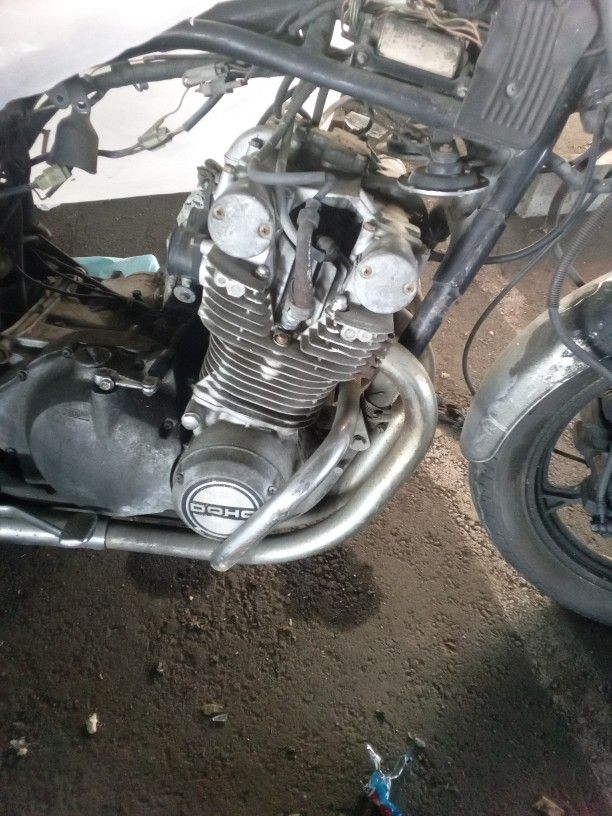 Kawasaki Z100z1r