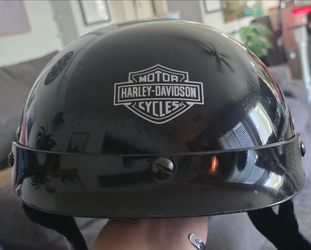 Harley-Davidson Black Half Shell Motorcycle Helmet DOT Certified size M