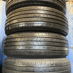 225/60R18 Michelin 