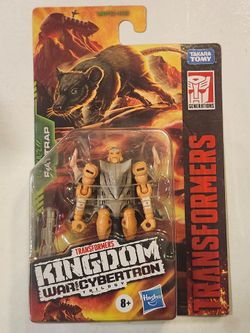 TAKARA TOMY. TRANSFORMERS. KINGDOM WAR FOR CYBERTRON TRILOGY. RATTRAP 4 " TRANSFORMING ACTION FIGURE.