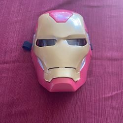 Marvel Iron Man mask   lights up