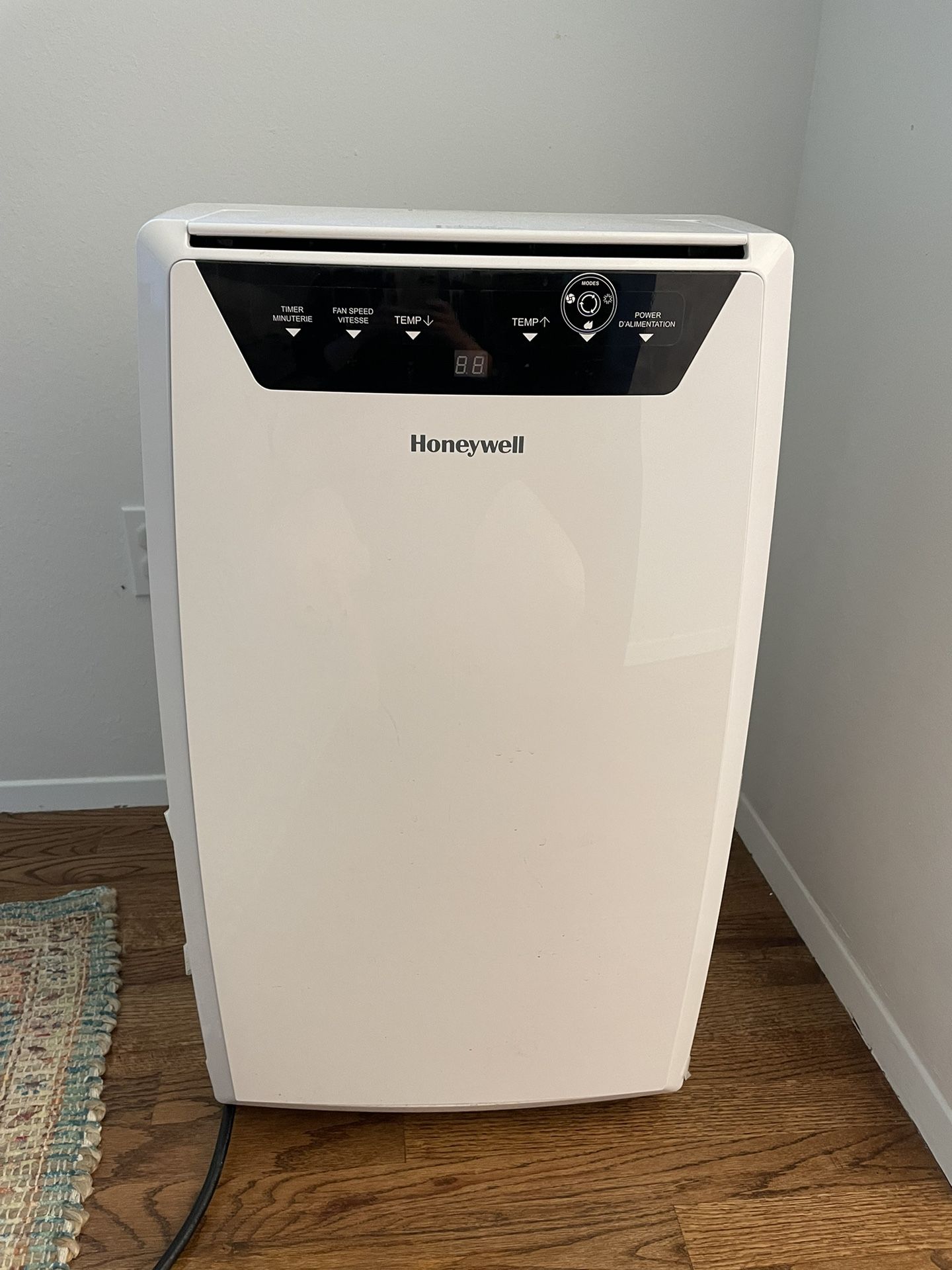 Honeywell Portable 1400BTU Air Conditioner for Sale in Seattle, WA - OfferUp