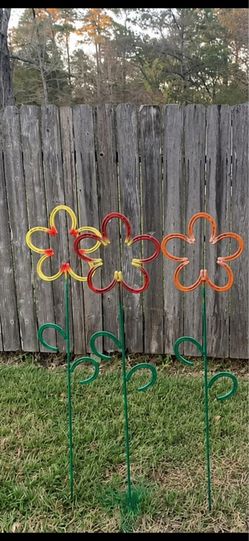 Horse Shoe Flowers