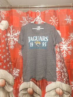NFL Tee Woman's Large 