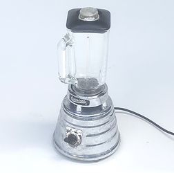Vintage 1950s Osterizer Deluxe Model 403 Beehive Blender T
