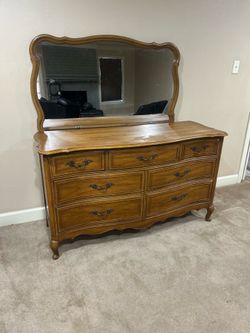 Dresser with mirror