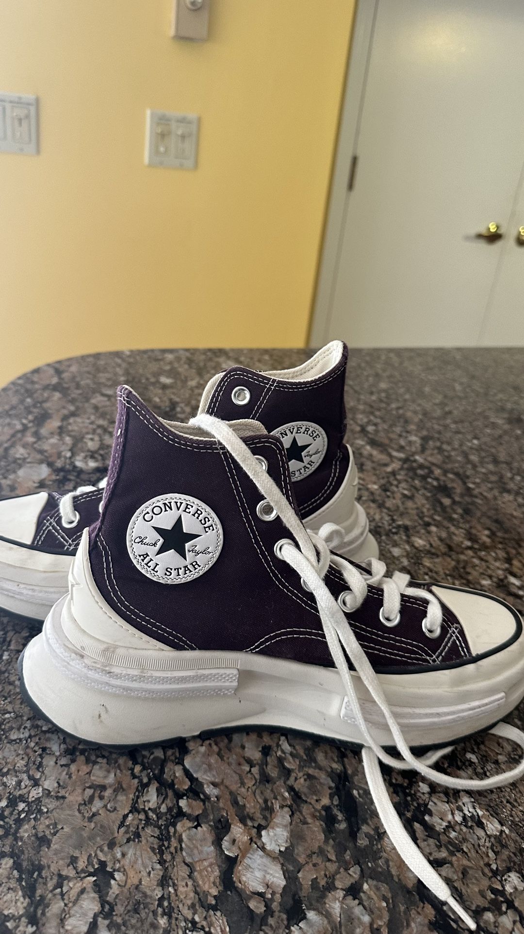 Converse Size 6.5