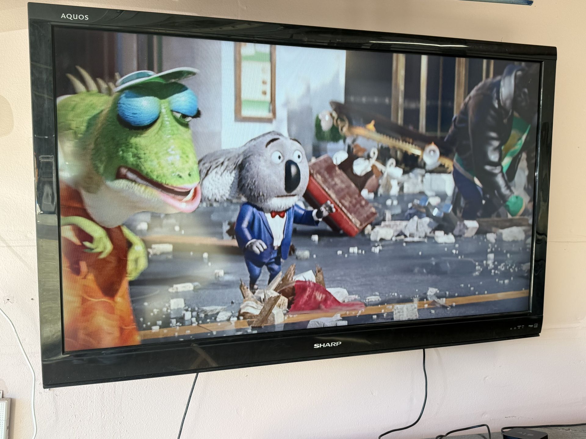60 Inch Sharp Aquos TV