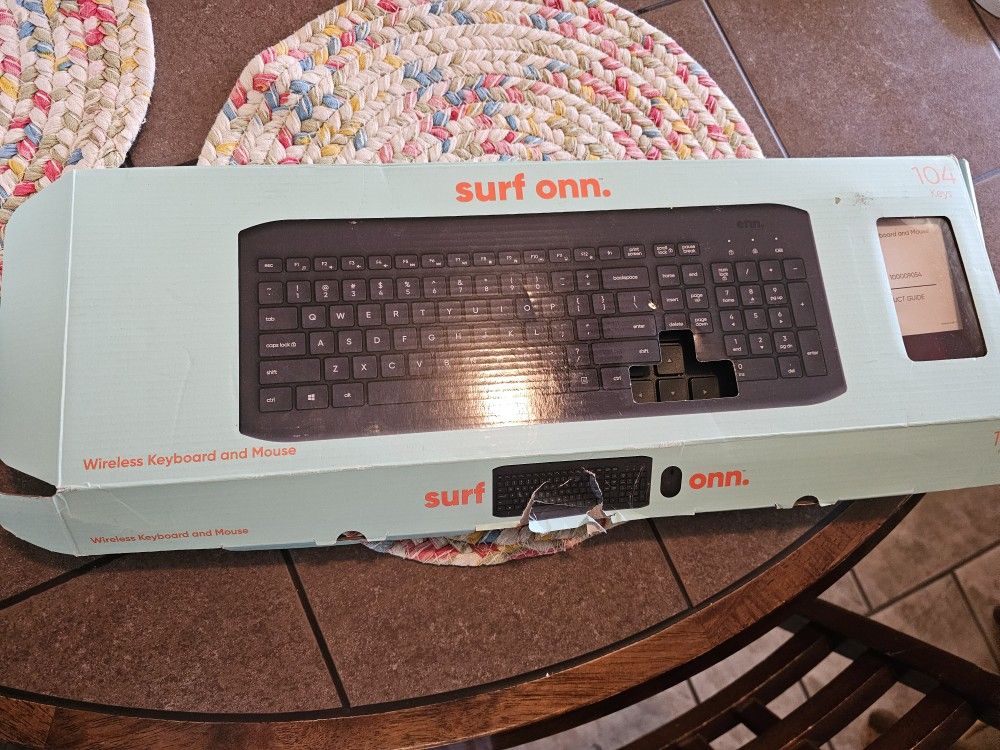 Surf oon . 104-Key Wireless Keyboard open box NO MOUSE! JUST THE NEW KEYBOARD ONLY! Pick Up Only I Live In Madera CA 