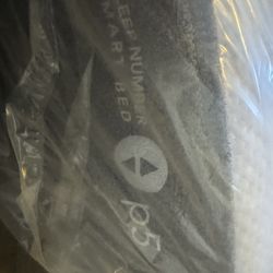 Sleep Number P5 King Mattress Brand New