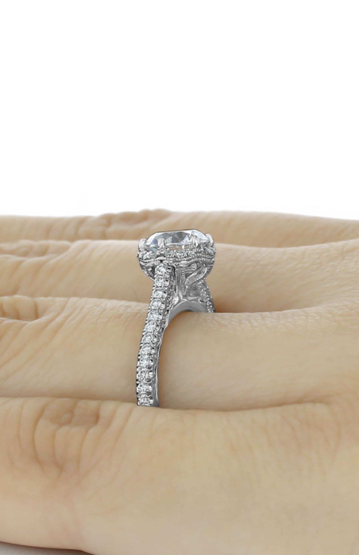 Tacori Engagement Diamond Ring Platinum. Diamond 1.74CT!! OBO