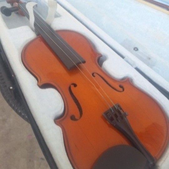 Cremonia Violin 