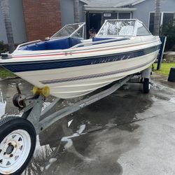 Bayliner Capri