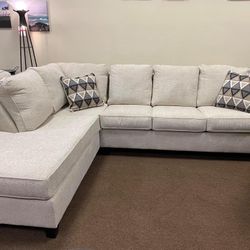 Abinger Natural RAF Sectional /couch 