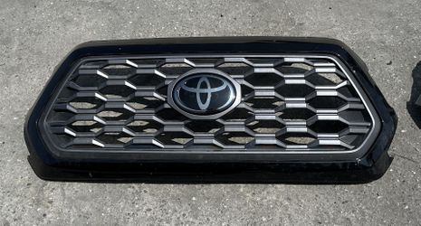 2021 Tacoma Grill