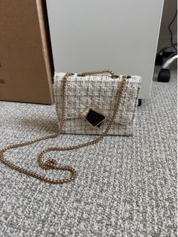 Small crossbody bag