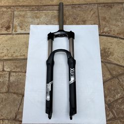 SR Suntour XCR 32 Suspension Coil Bike Fork With Lock Out 26”
