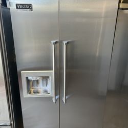 Viking 42” Built In Refrigerator 2019