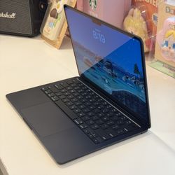 Macbook Air M4 2025 16/256Gb